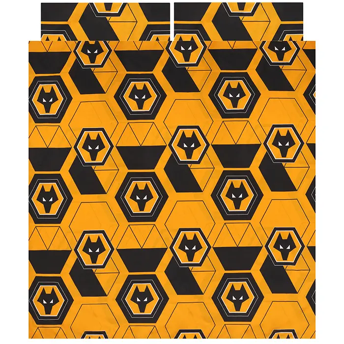 Wolves Kits Shop | Official Crest Rotton Rotary Double Duvet 200cm x 200cm Wolverhampton Wanderers Apparel